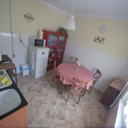Estike Apartment Balatonlelle Exterior photo